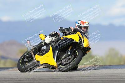 media/Nov-16-2025-Race Pace (Sun) [[8c5fa54630]]/Non Verified Riders (1st 20 Minutes)/7-Turn 9 Entry (210pm)/